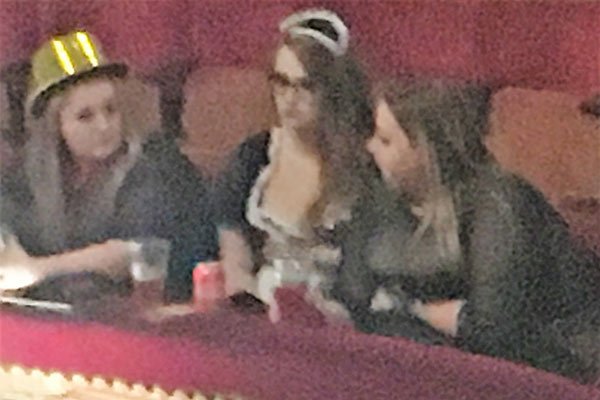 Image Copyright Pam / TimeWarp - Click to return