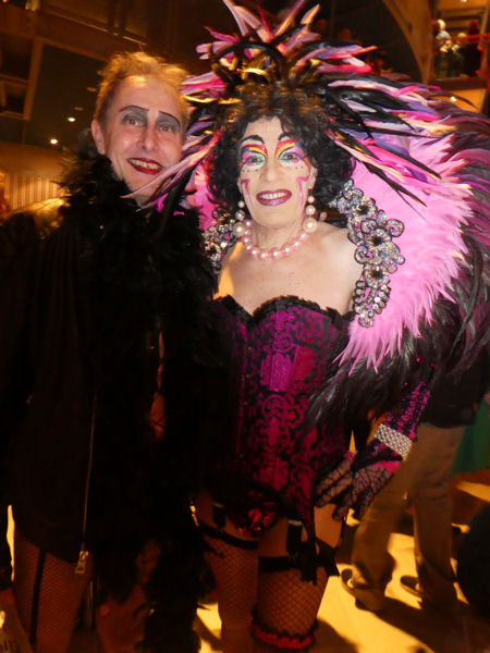 Image Copyright Karen & Norman / TimeWarp - Click to return