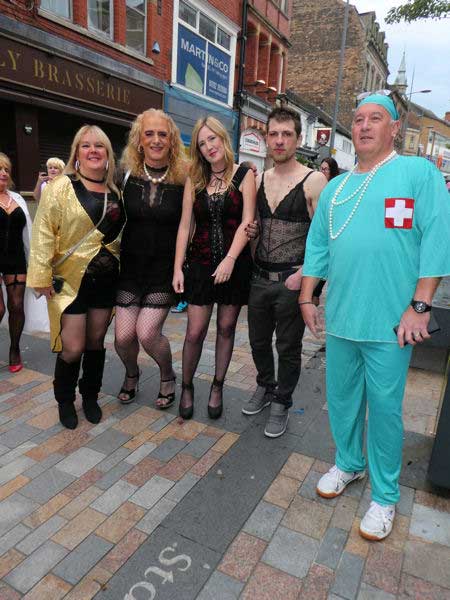 Image Copyright Karen & Norman / TimeWarp - Click to return