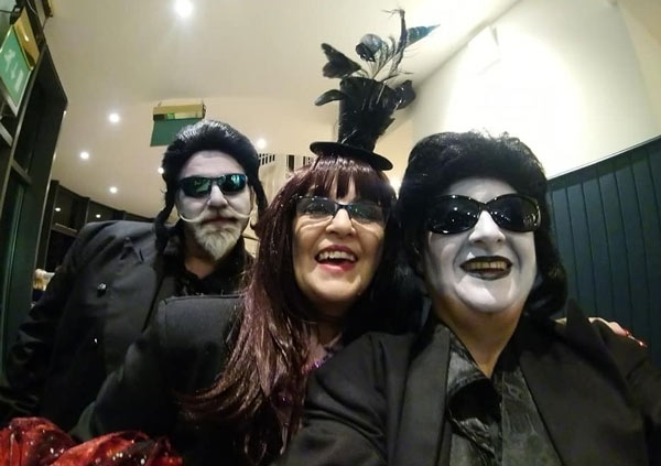 Image Copyright Cliff & Helen / TimeWarp - Click to return