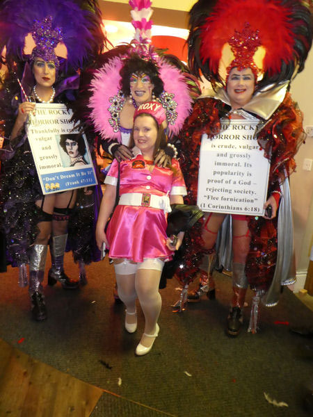 Image Copyright Karen & Norman / TimeWarp - Click to return