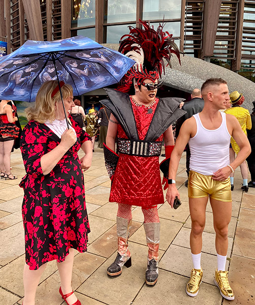 Image Copyright Holly / TimeWarp - Click to return
