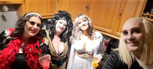 Image Copyright Pam / TimeWarp - Click to return