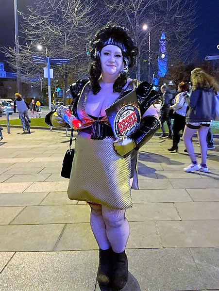 Image Copyright Pam / TimeWarp - Click to return