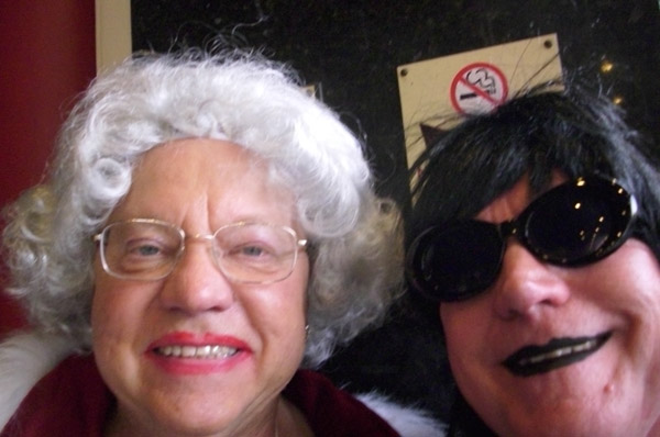 Image Copyright Gary R / TimeWarp - Click to return