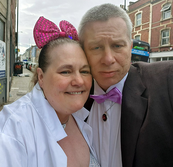 Image Copyright Shaun & Sue / TimeWarp - Click to return