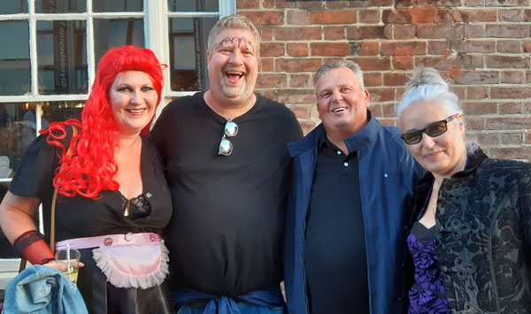 Image Copyright TWW / TimeWarp - Click to return