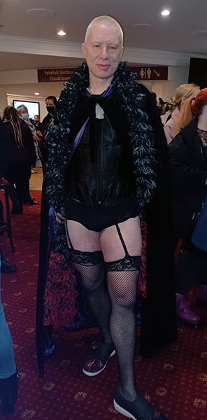 Image Copyright Shaun & Sue / TimeWarp - Click to return