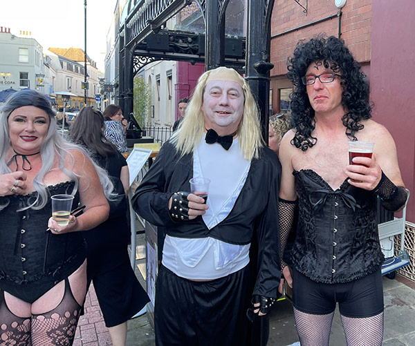 Image Copyright Pat H / TimeWarp - Click to return