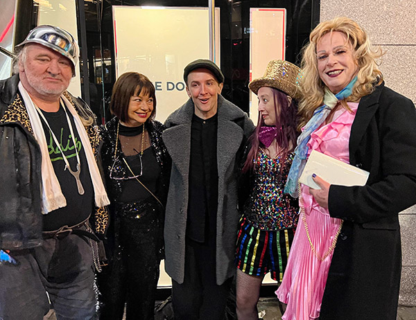 Image Copyright James W / TimeWarp - Click to return