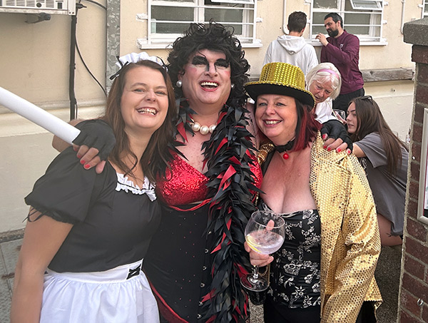 Image Copyright Pat H / TimeWarp - Click to return