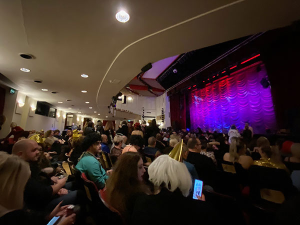 Image Copyright Holly S / TimeWarp - Click to return