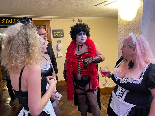 Image Copyright Pat H / TimeWarp - Click to return