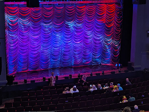 Image Copyright Shaun & Sue / TimeWarp - Click to return