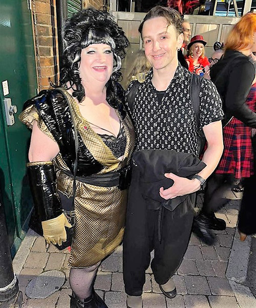 Image Copyright Pam H / TimeWarp - Click to return