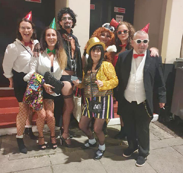 Image Copyright Roger / TimeWarp - Click to return