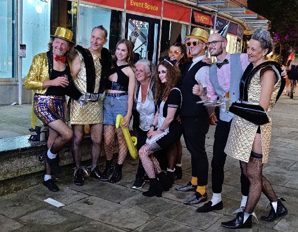 Image Copyright Vicky N / TimeWarp - Click to return
