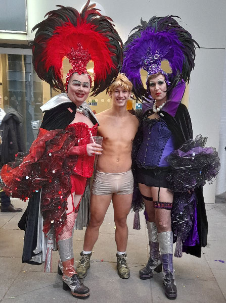 Image Copyright Vicky N / TimeWarp - Click to return