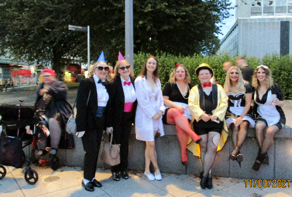 Image Copyright Julie / TimeWarp - Click to return
