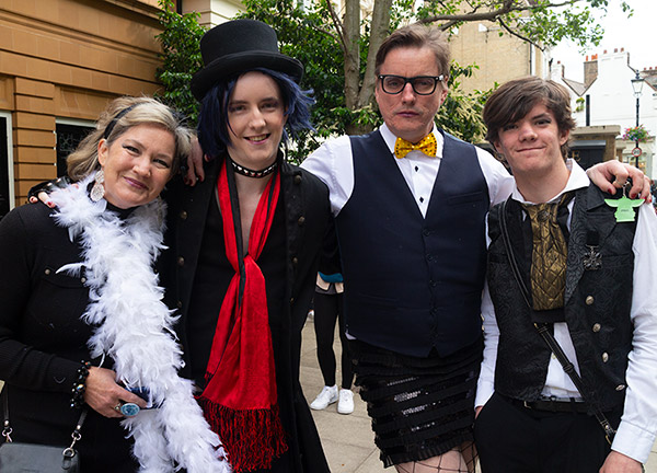 Image Copyright TWW / TimeWarp - Click to return