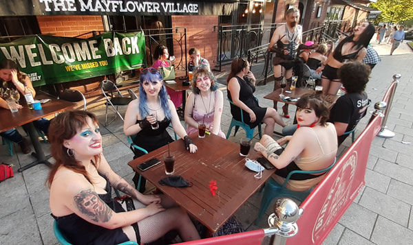 Image Copyright TWW / TimeWarp - Click to return