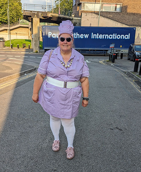 Image Copyright Shaun & Sue / TimeWarp - Click to return