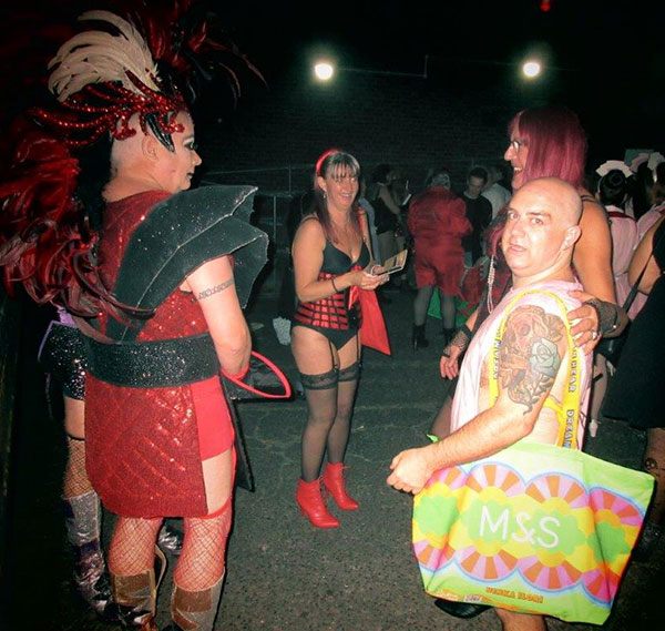 Image Copyright Steve / TimeWarp - Click to return