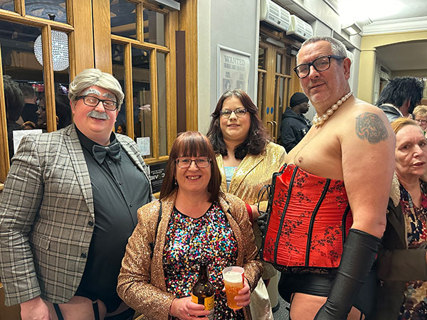 Image Copyright Pat H / TimeWarp - Click to return