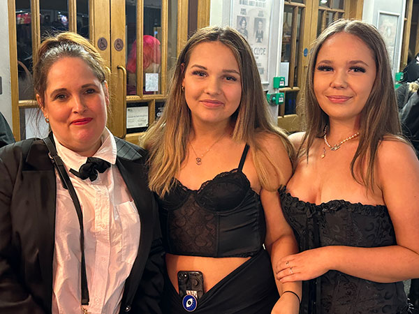 Image Copyright Pat H / TimeWarp - Click to return