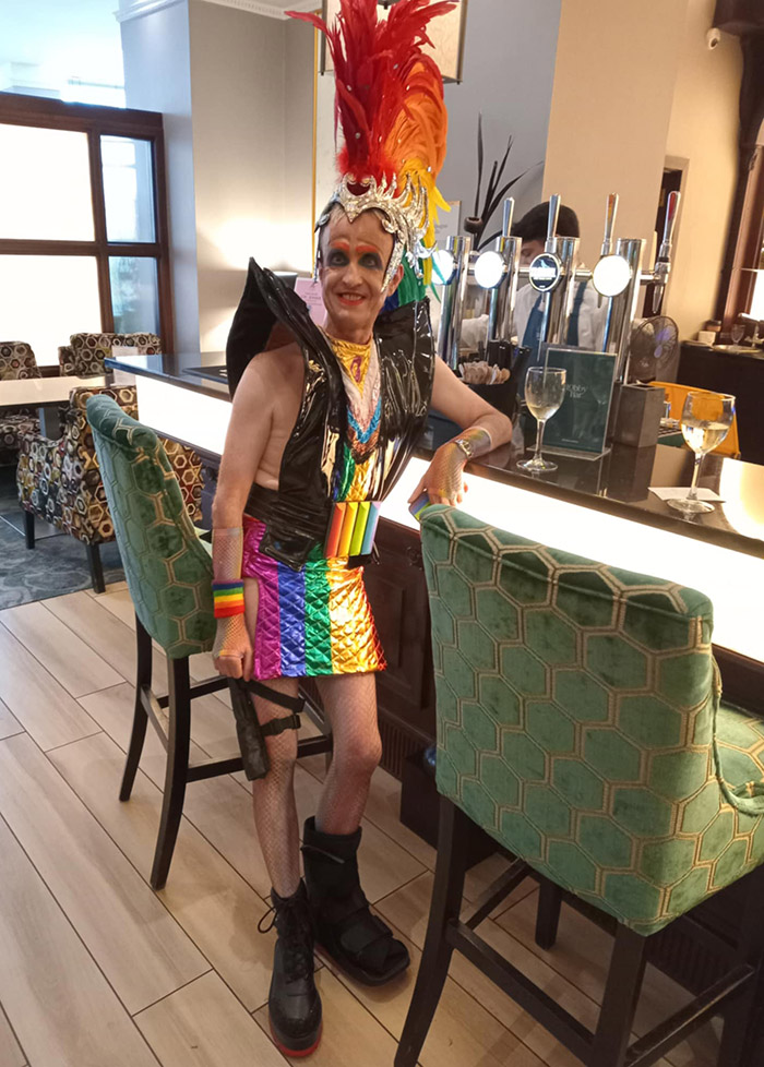 Image Copyright James H / TimeWarp - Click to return