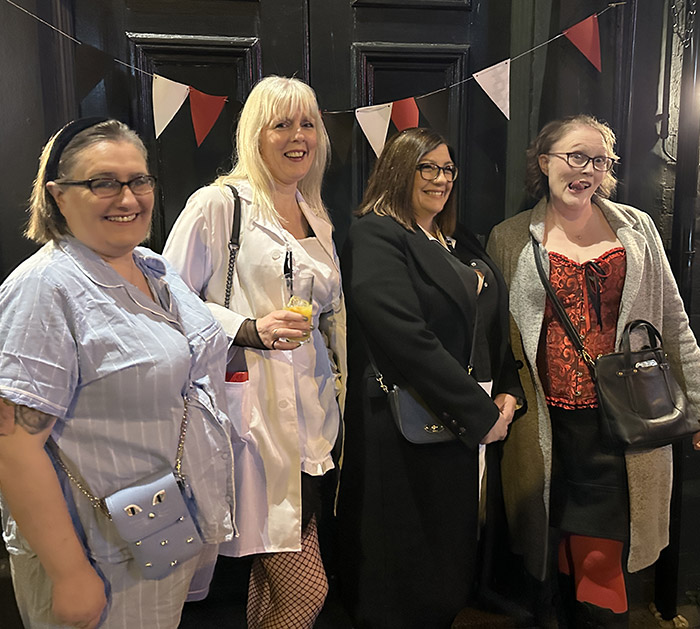 Image Copyright Pat H / TimeWarp - Click to return