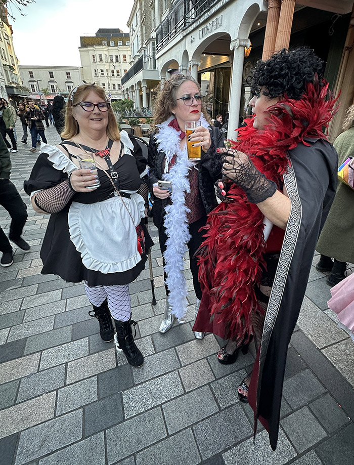Image Copyright Pat H / TimeWarp - Click to return