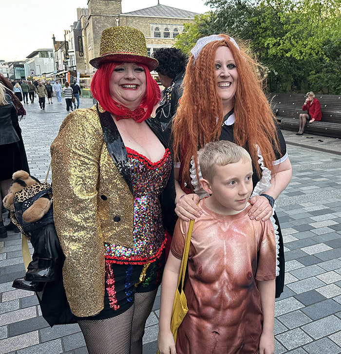 Image Copyright Pat H / TimeWarp - Click to return