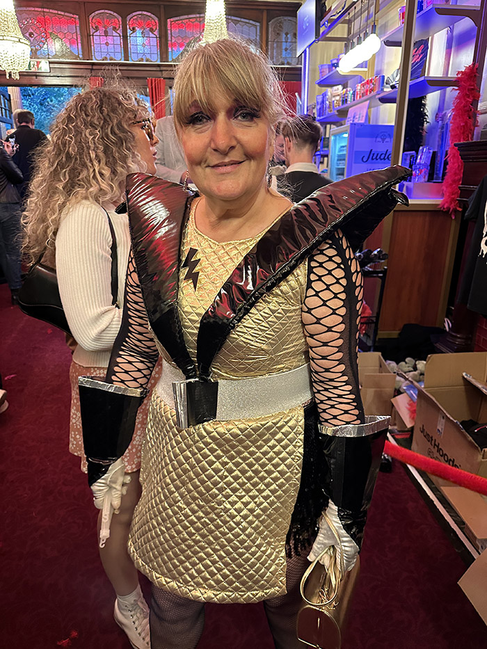 Image Copyright Pat H / TimeWarp - Click to return