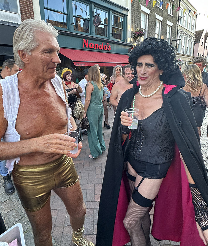 Image Copyright Pat H / TimeWarp - Click to return