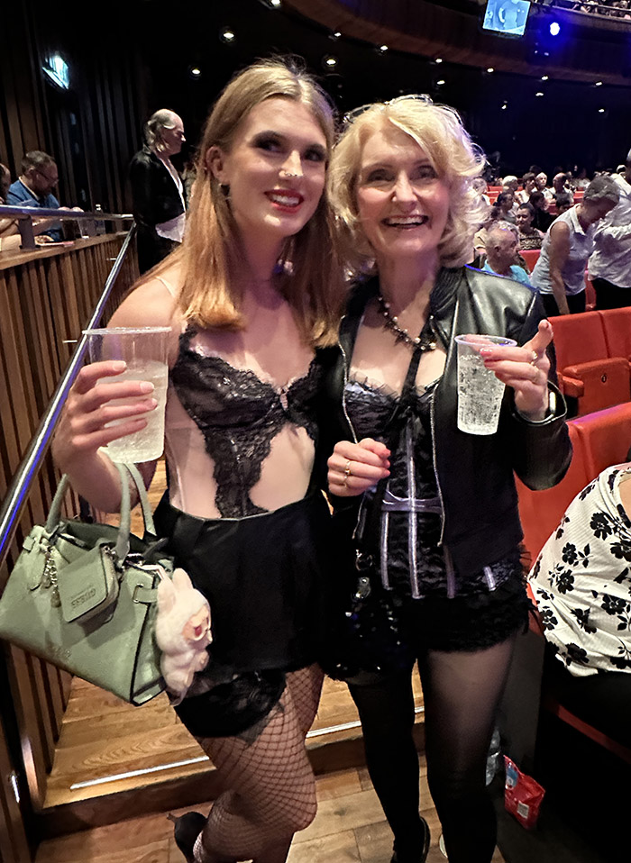 Image Copyright Pat H / TimeWarp - Click to return