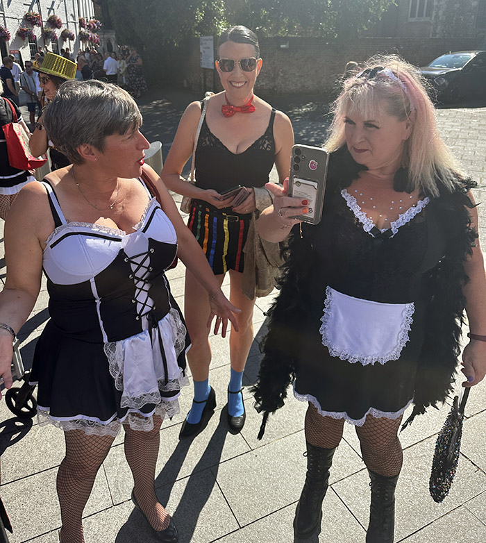 Image Copyright Pat H / TimeWarp - Click to return