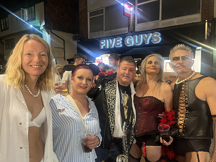 Image Copyright Titaniumracer / TimeWarp - Click to return