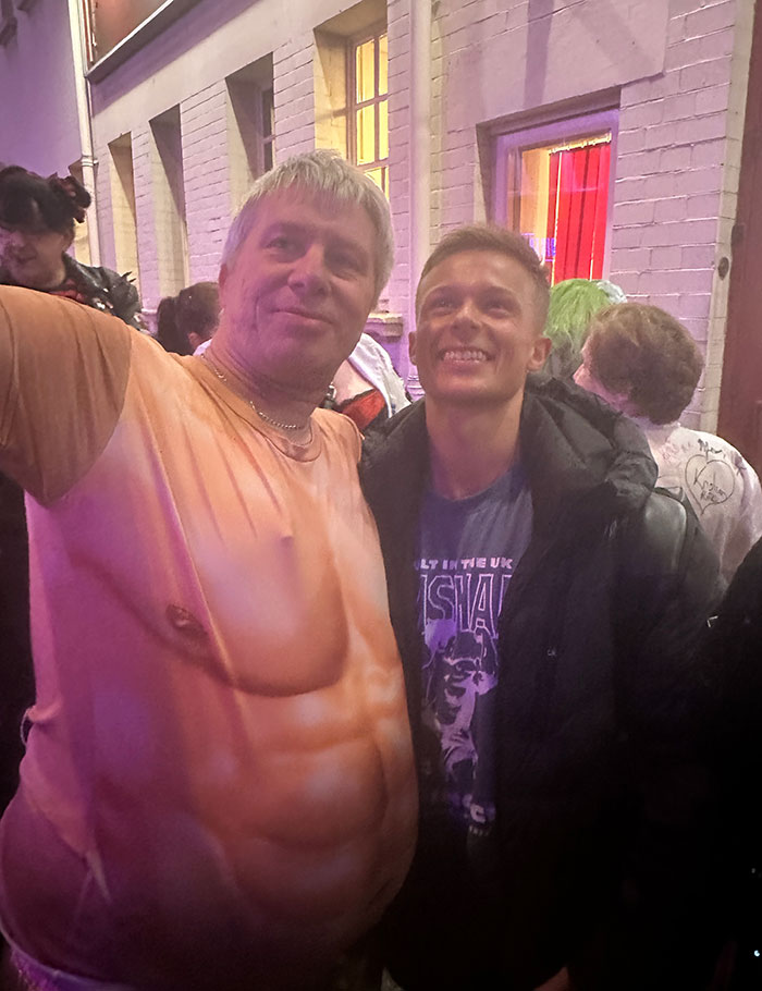 Image Copyright Pat H / TimeWarp - Click to return