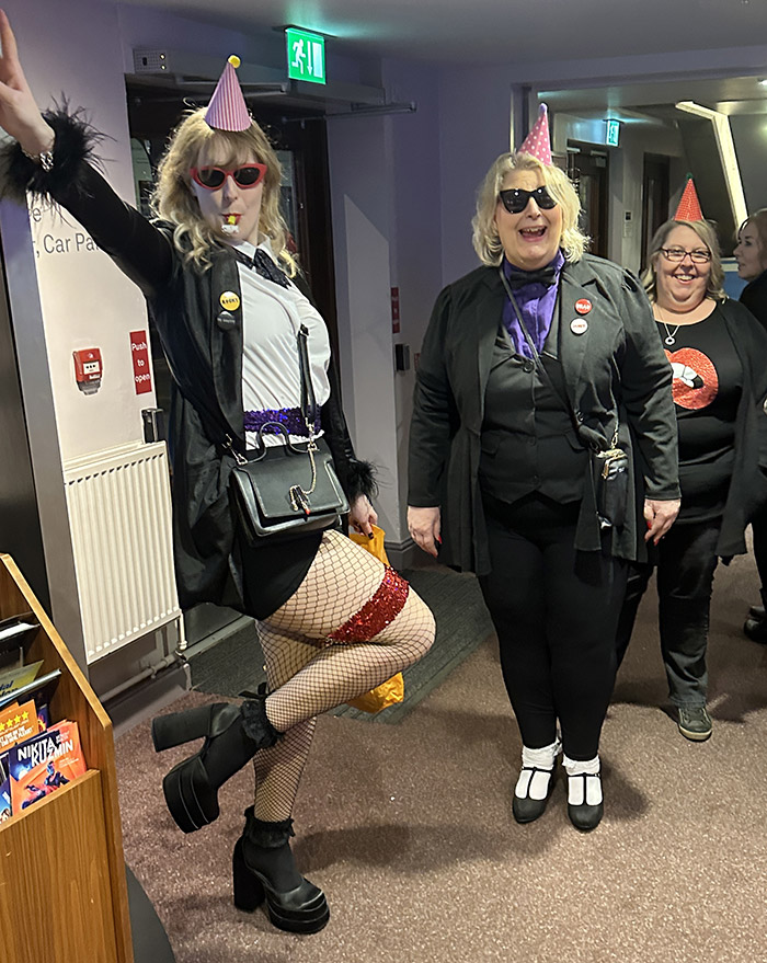 Image Copyright Pat H / TimeWarp - Click to return