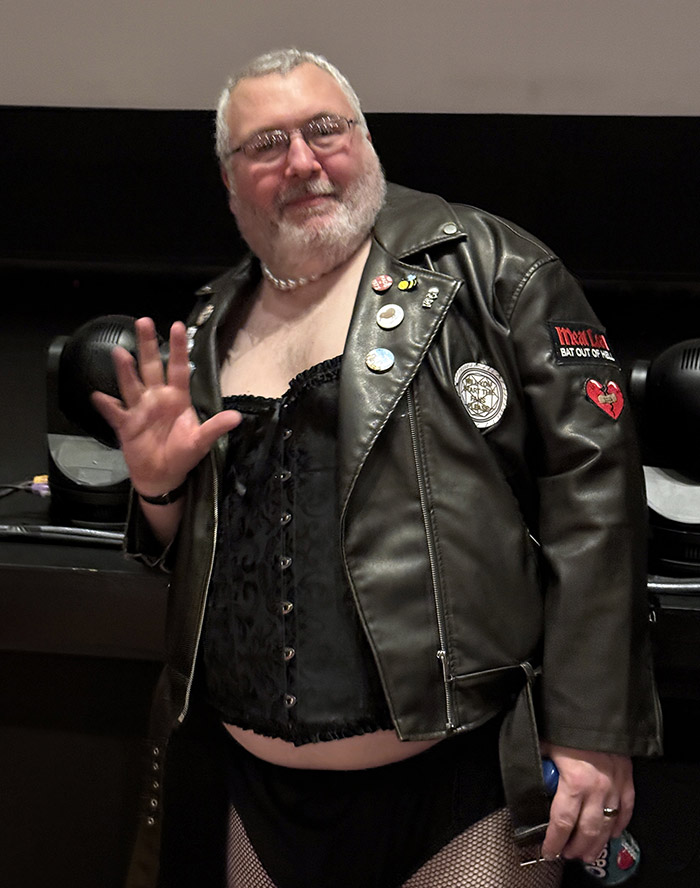 Image Copyright Pat H / TimeWarp - Click to return