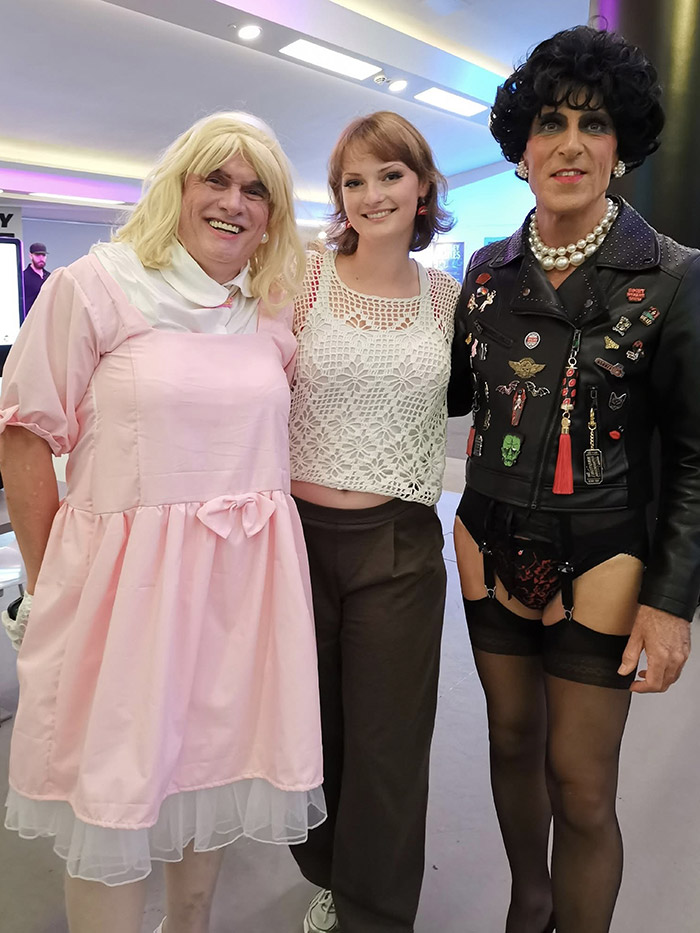 Image Copyright Pat H / TimeWarp - Click to return