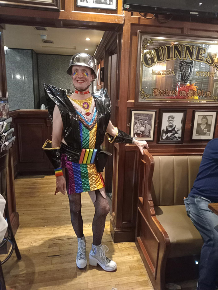 Image Copyright James H / TimeWarp - Click to return