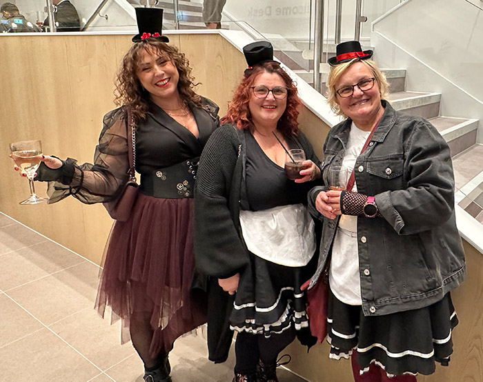 Image Copyright Pat H / TimeWarp - Click to return