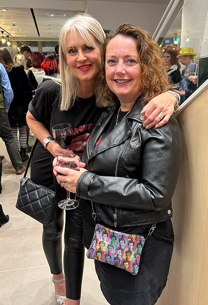 Image Copyright Pat H / TimeWarp - Click to return