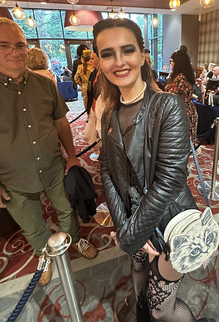 Image Copyright Pat H / TimeWarp - Click to return