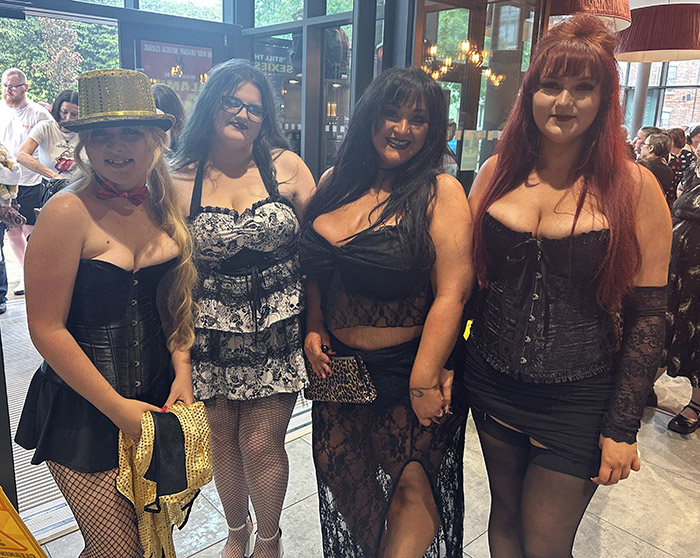 Image Copyright Pat H / TimeWarp - Click to return