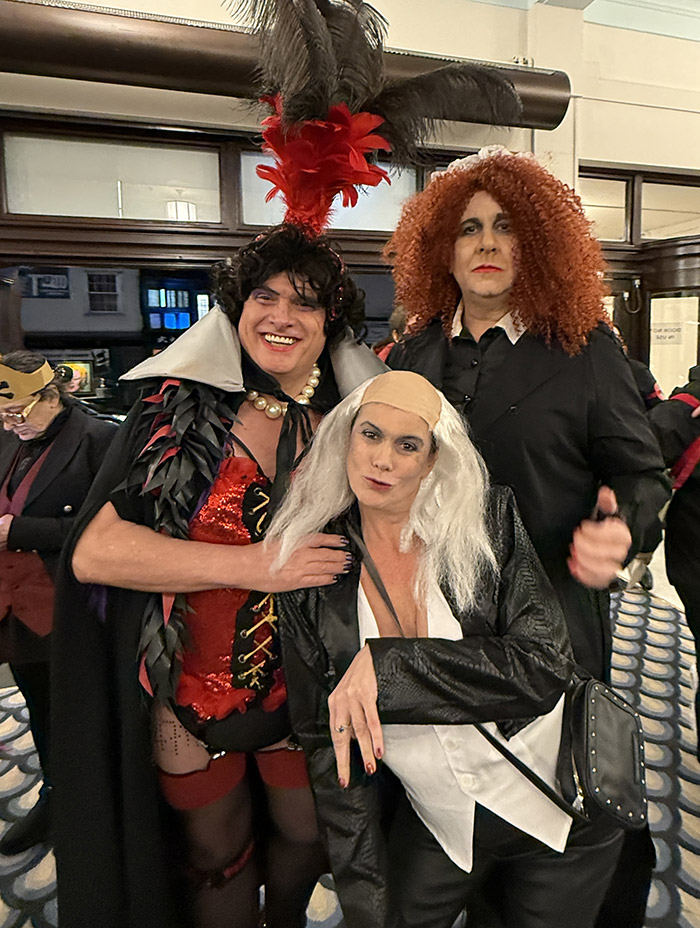 Image Copyright Pat H / TimeWarp - Click to return