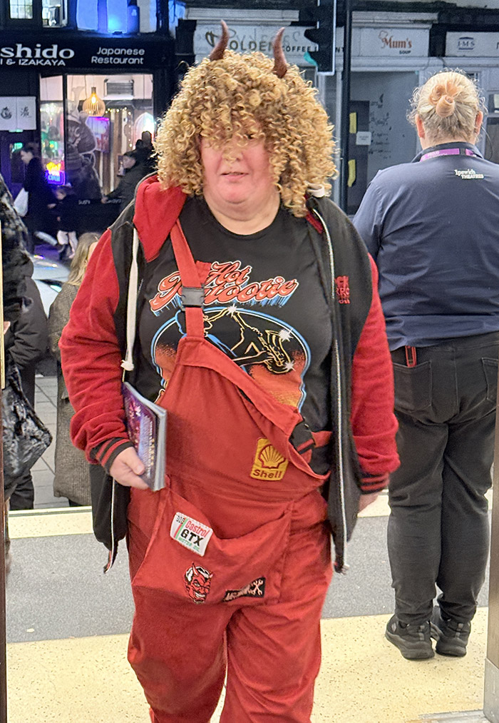 Image Copyright Pat H / TimeWarp - Click to return