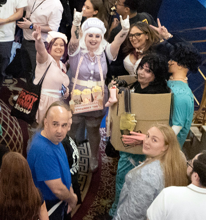 Image Copyright TWW / TimeWarp - Click to return